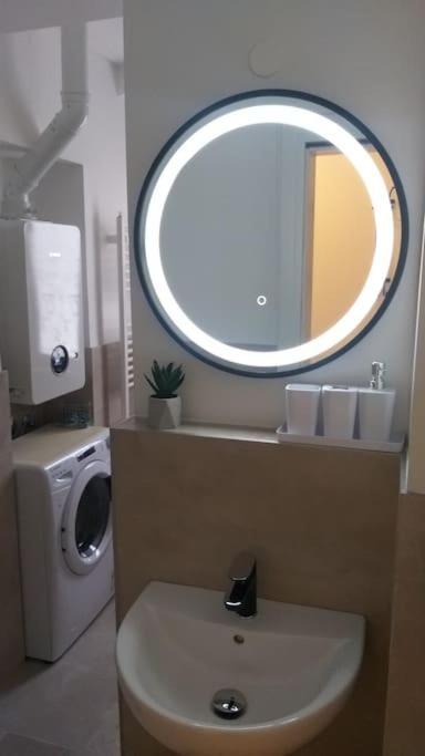 White Brick Apartment Zagreb Bagian luar foto
