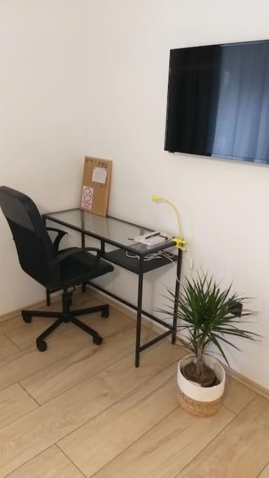 White Brick Apartment Zagreb Bagian luar foto